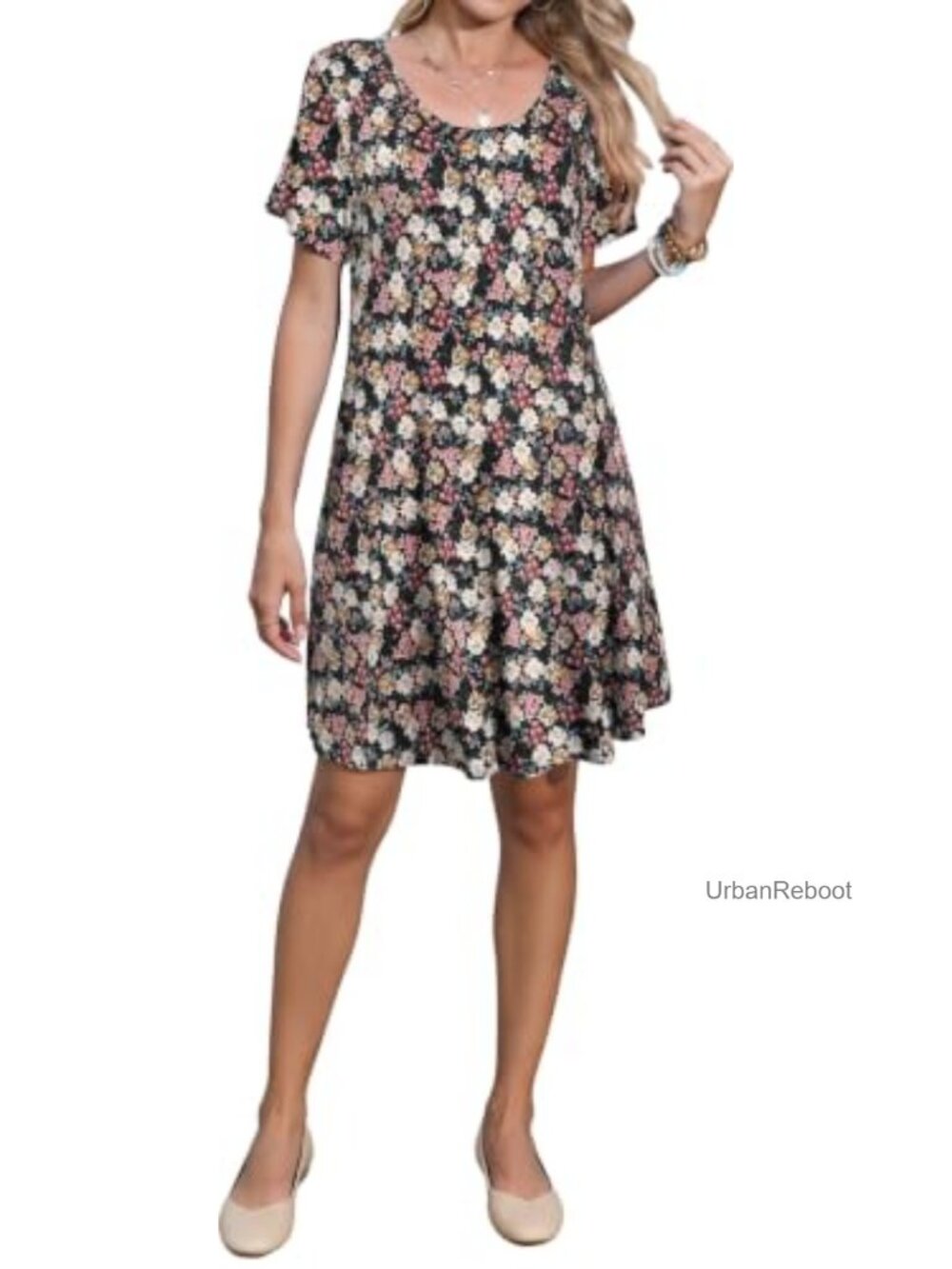 Plus Size Summer T-Shirt Dress with Pockets Casual Knee Length